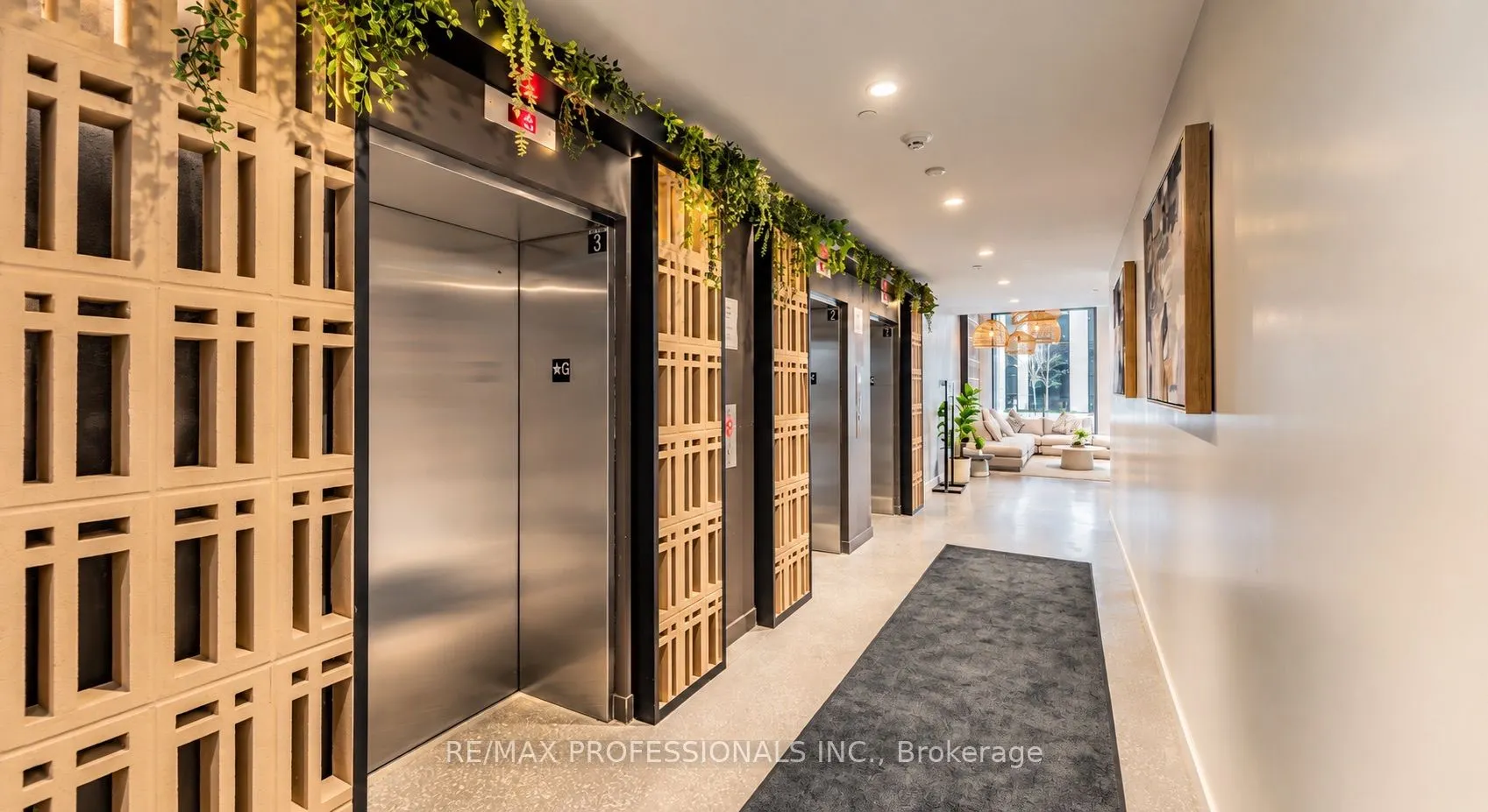 10 Abeja Street #1421