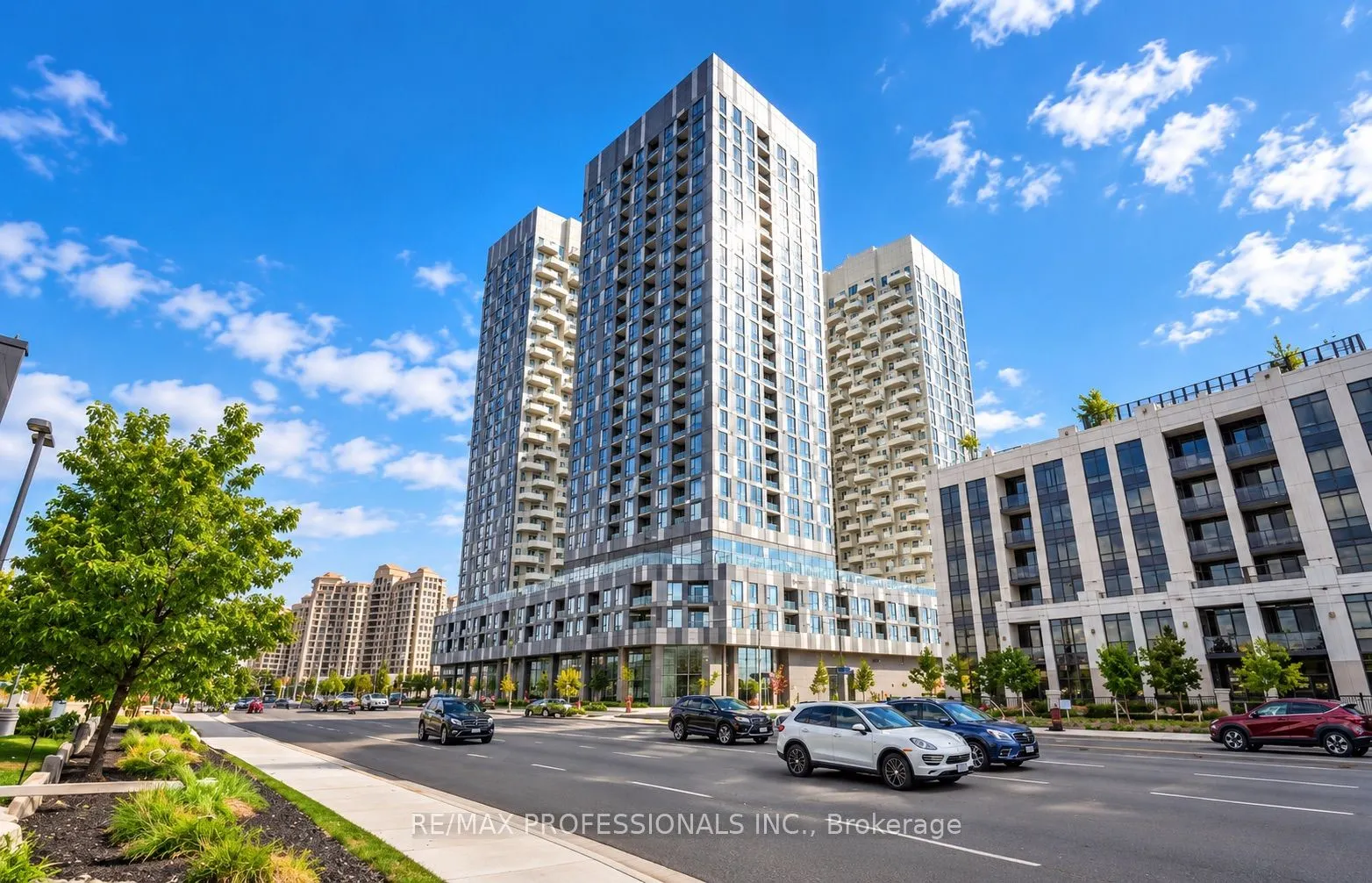 10 Abeja Street #1421