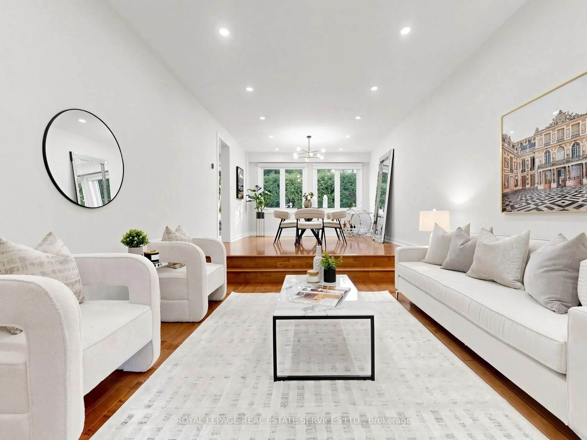 21 GLENMANOR Way