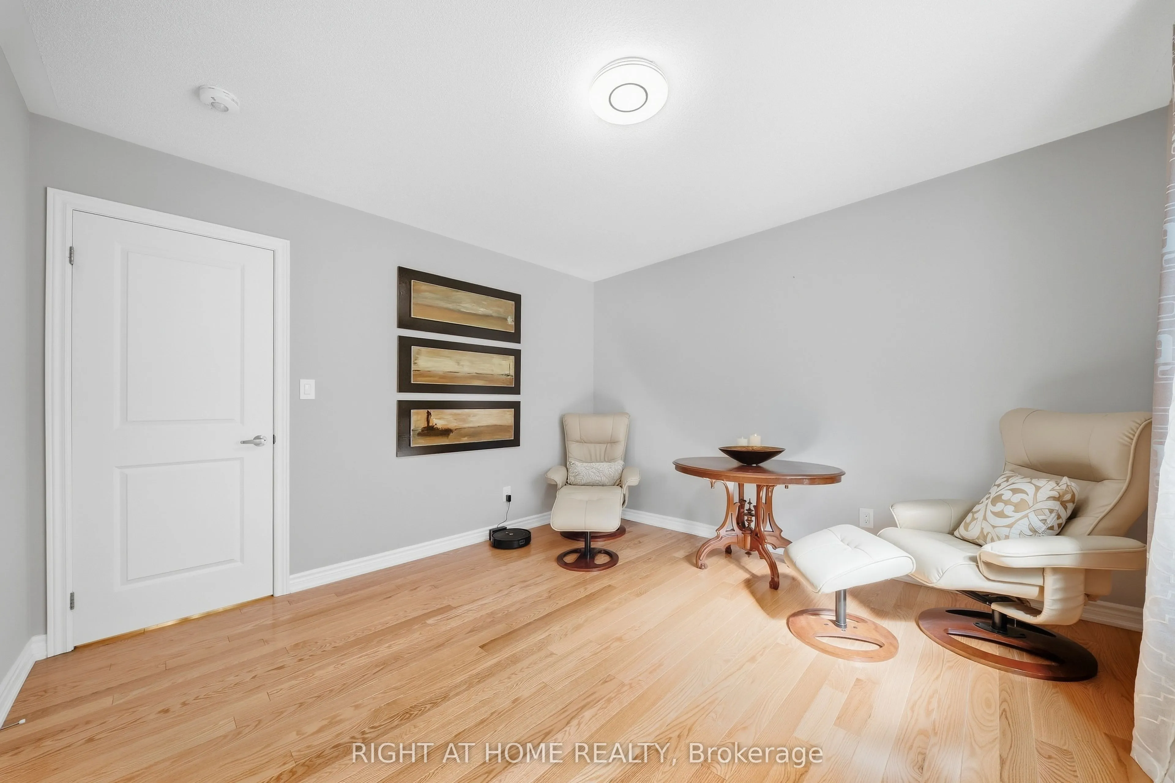 66 Betty May Crescent