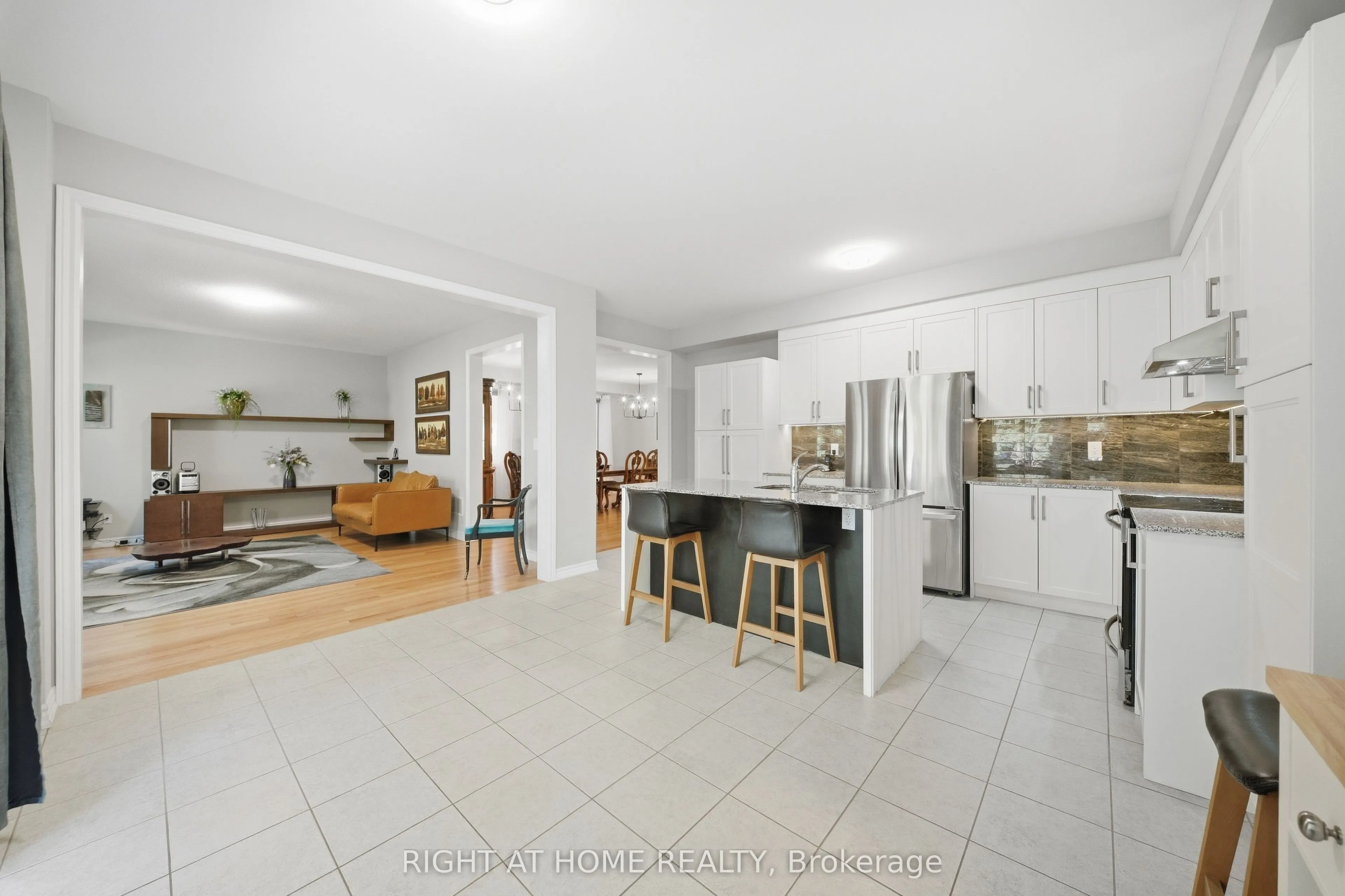 66 Betty May Crescent