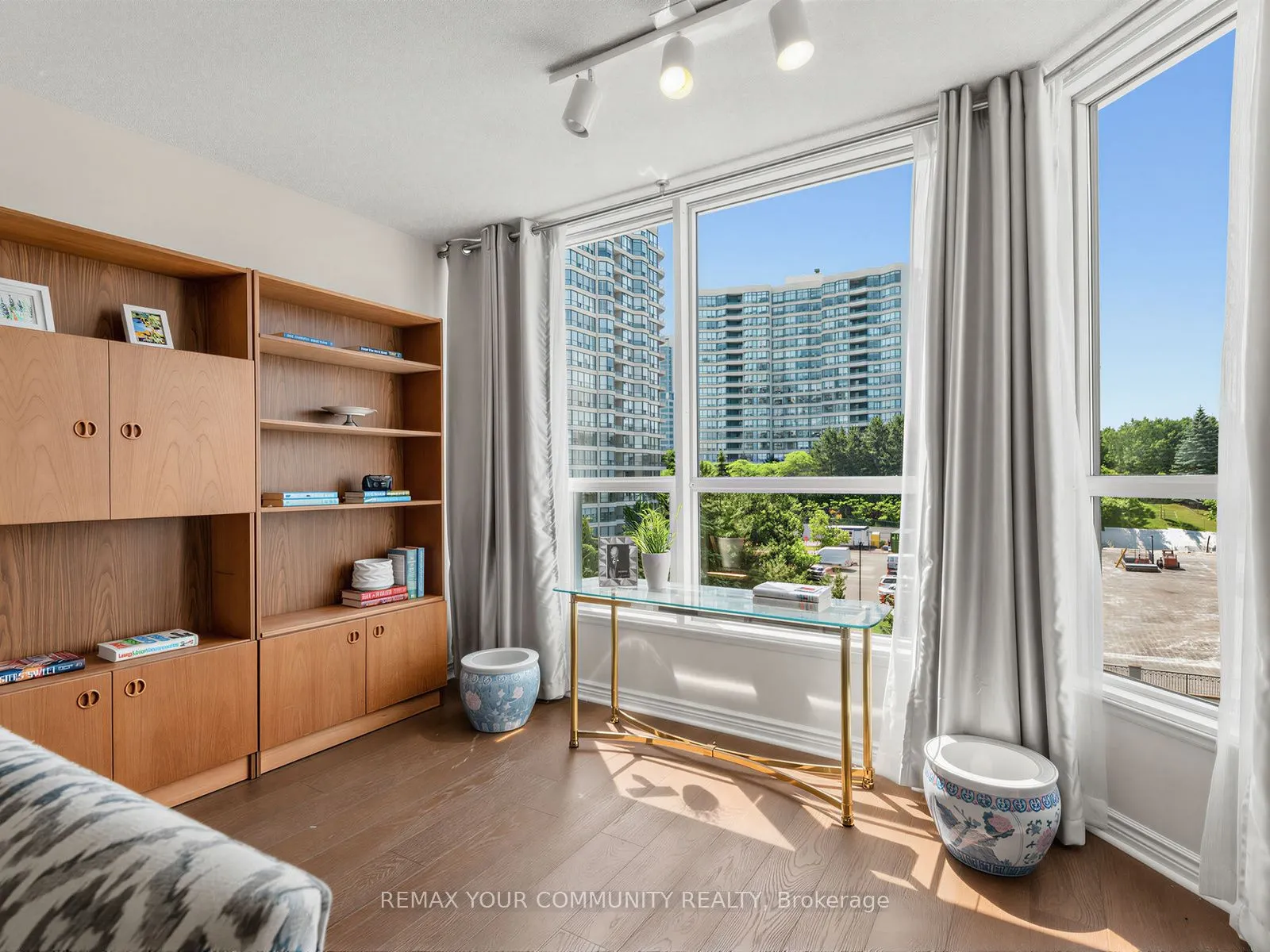 1 Clark Avenue #612