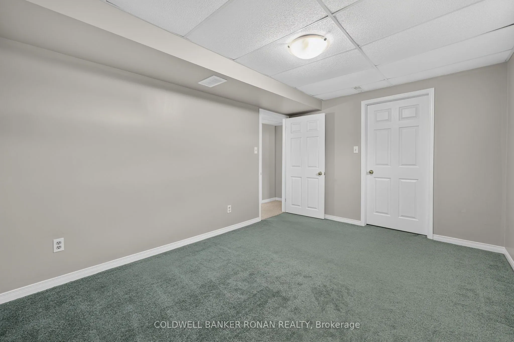 61 Darling Crescent
