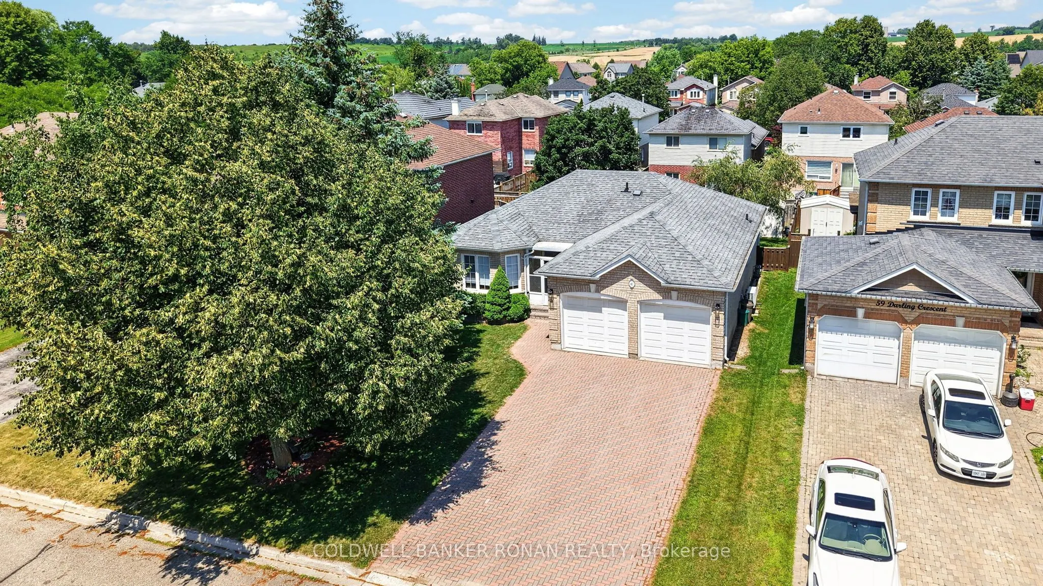 61 Darling Crescent
