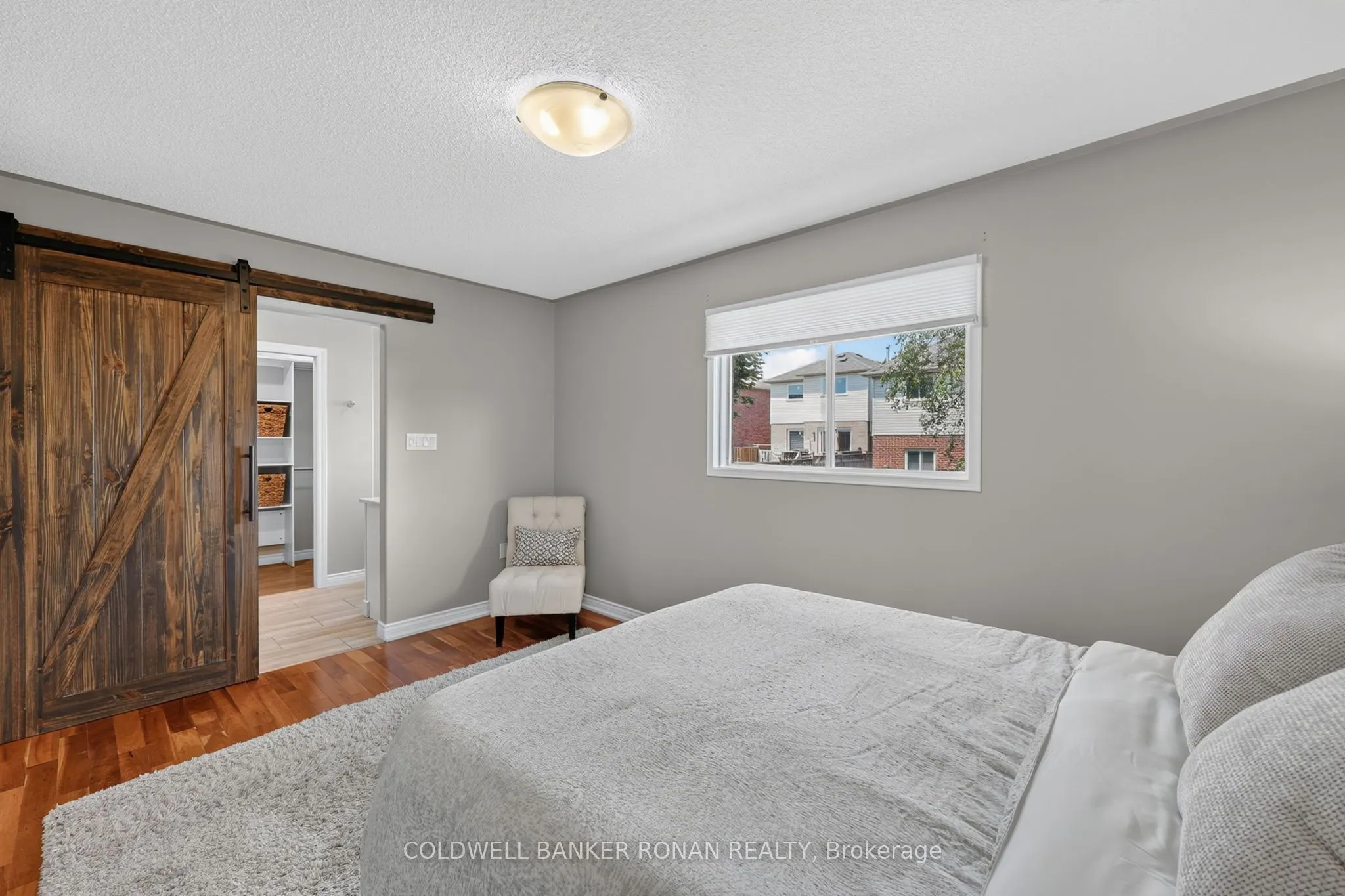 61 Darling Crescent