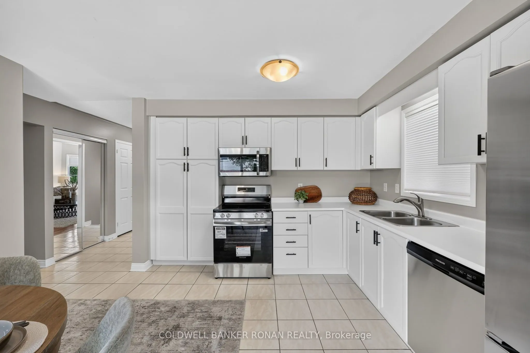 61 Darling Crescent