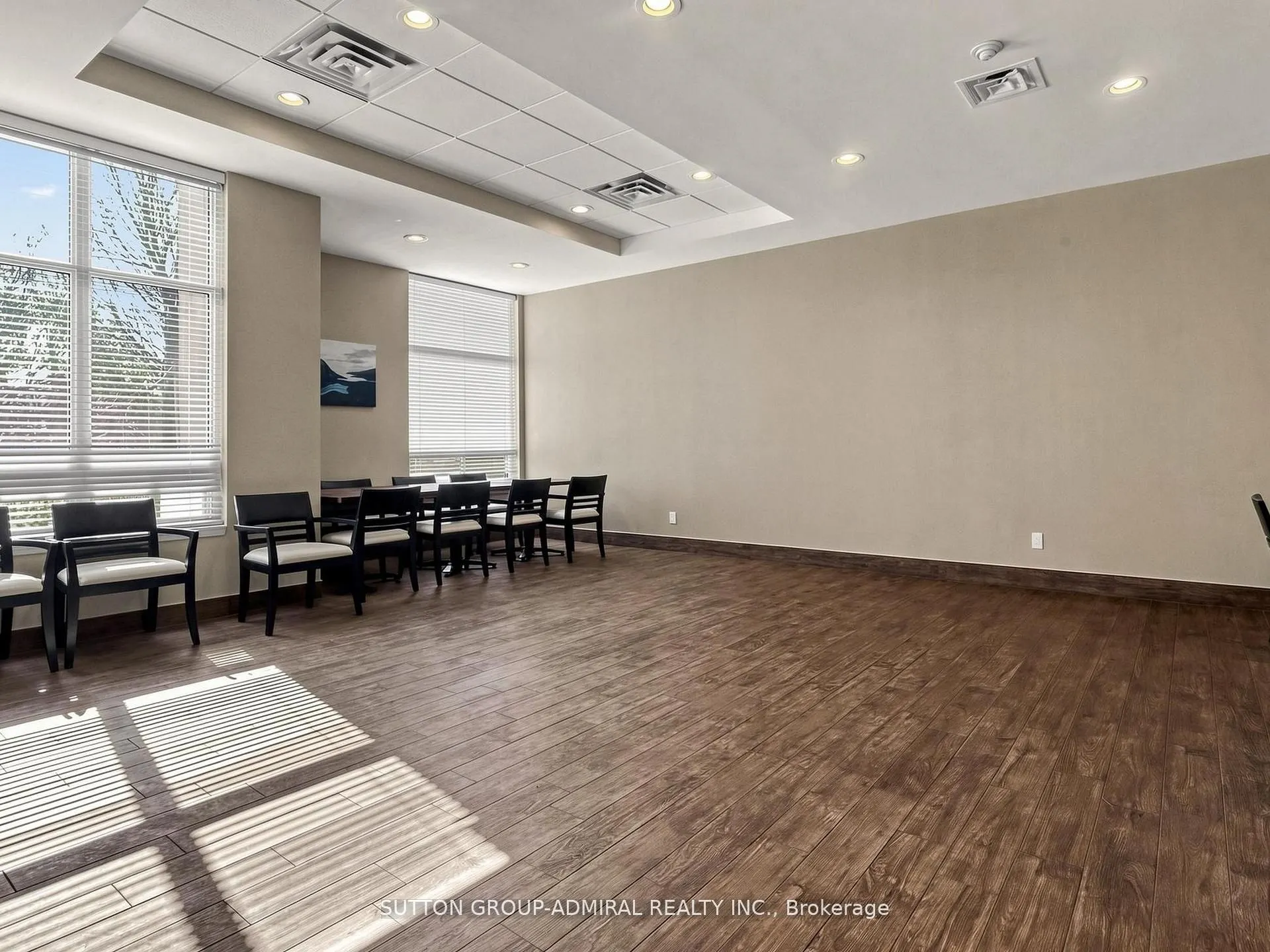 1 Emerald Lane #704