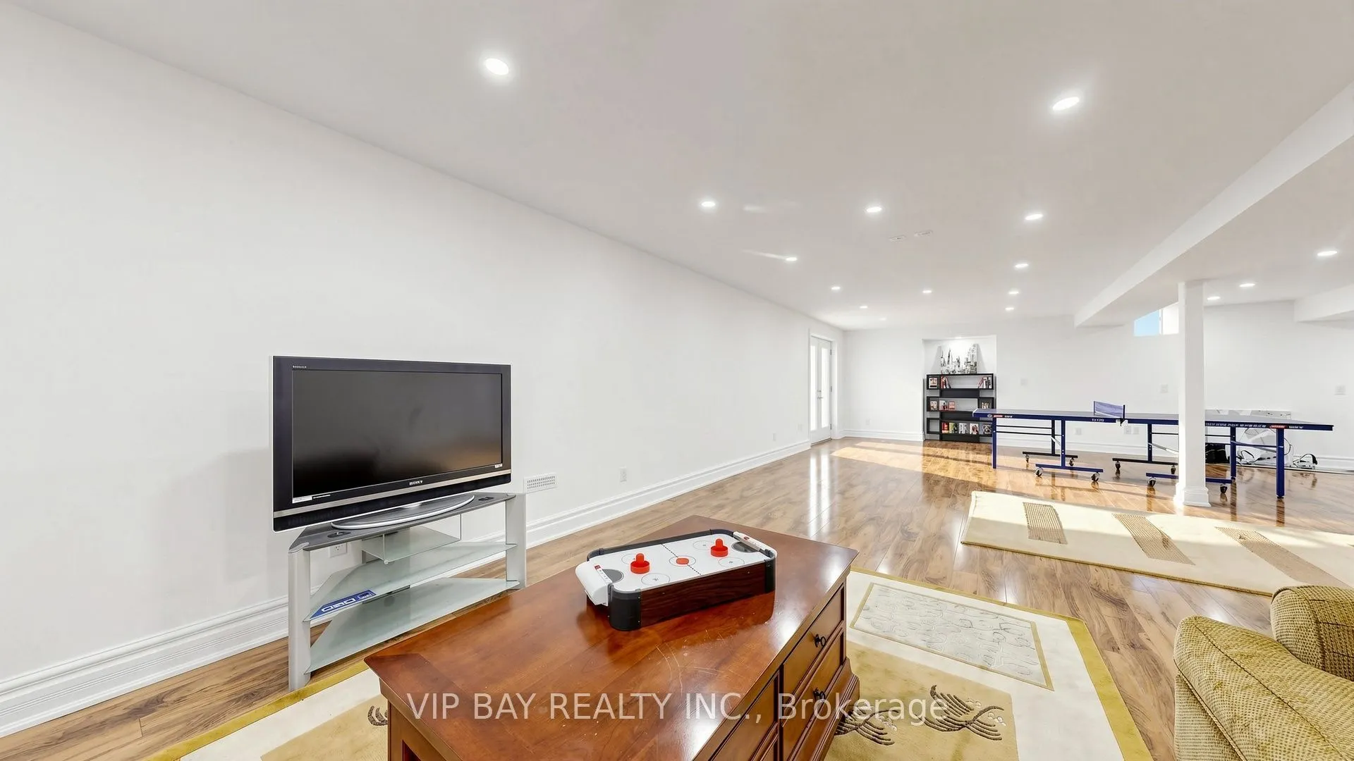 12 Mackay Drive