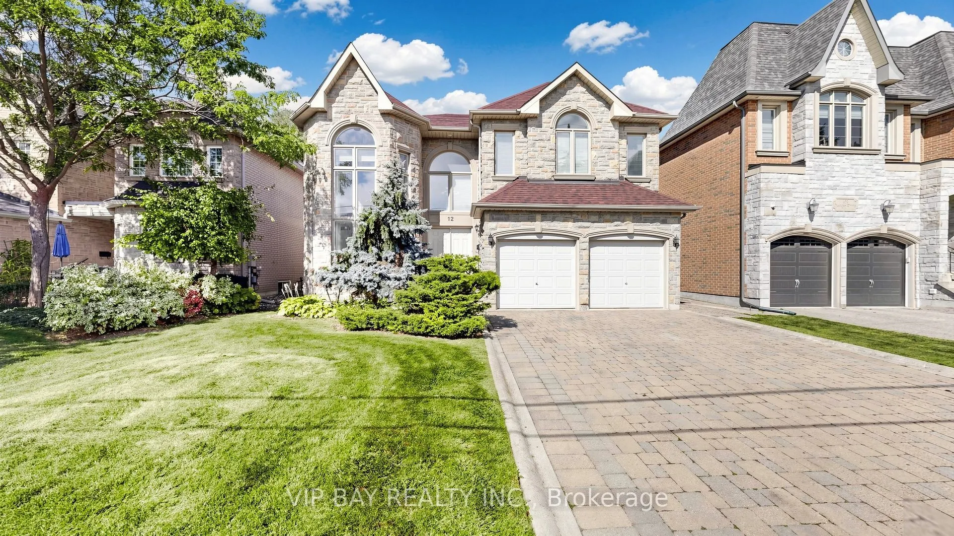 12 Mackay Drive