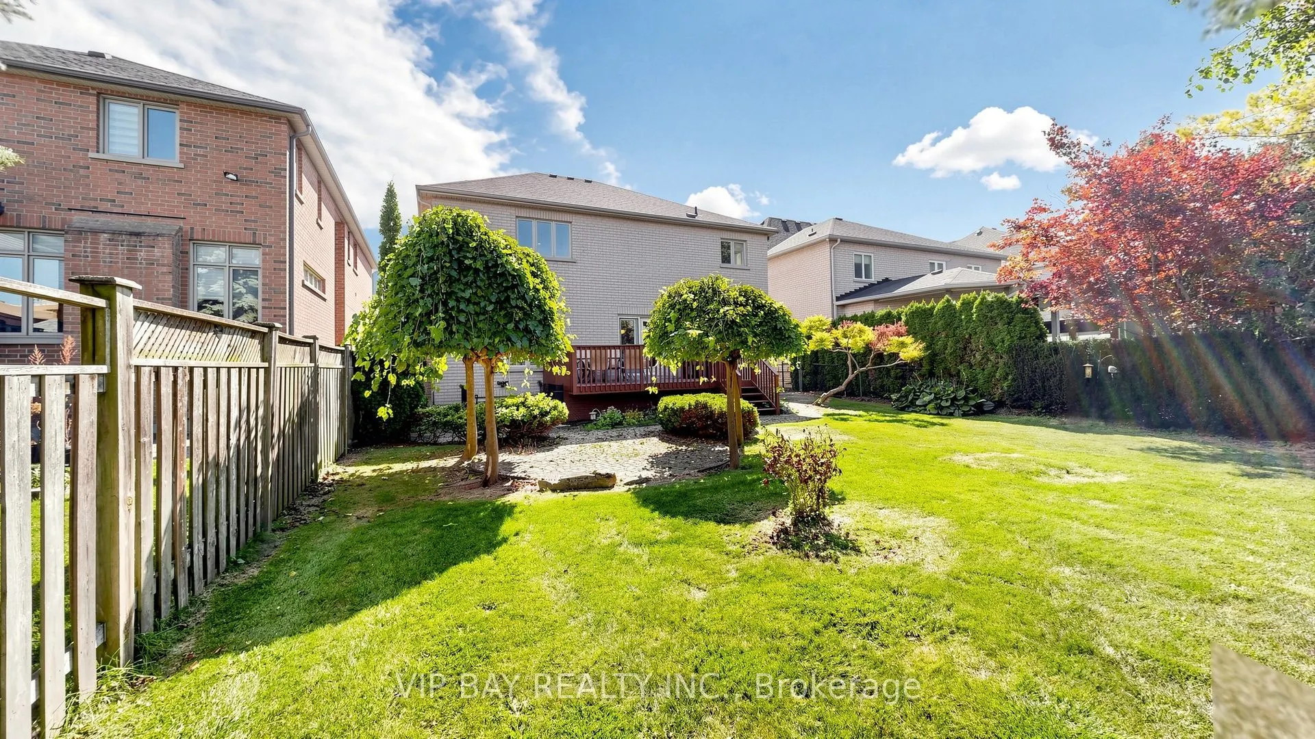 12 Mackay Drive