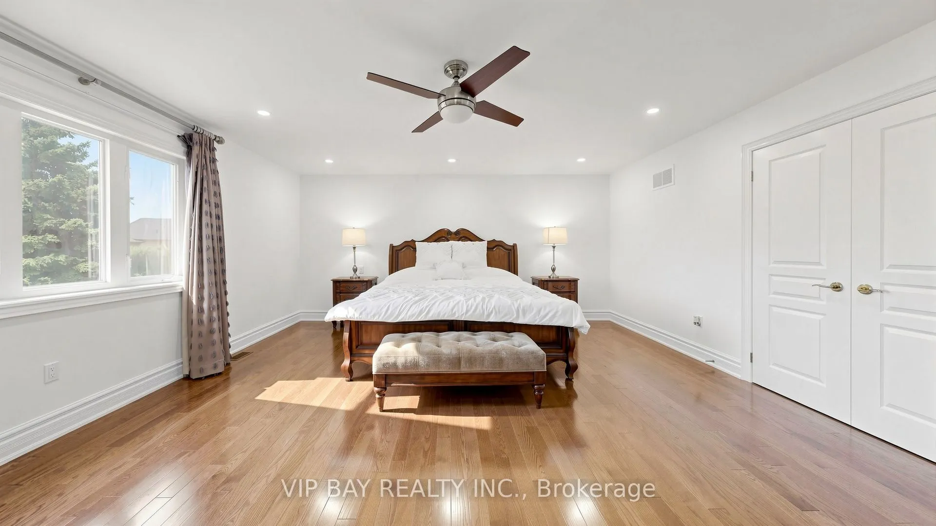 12 Mackay Drive