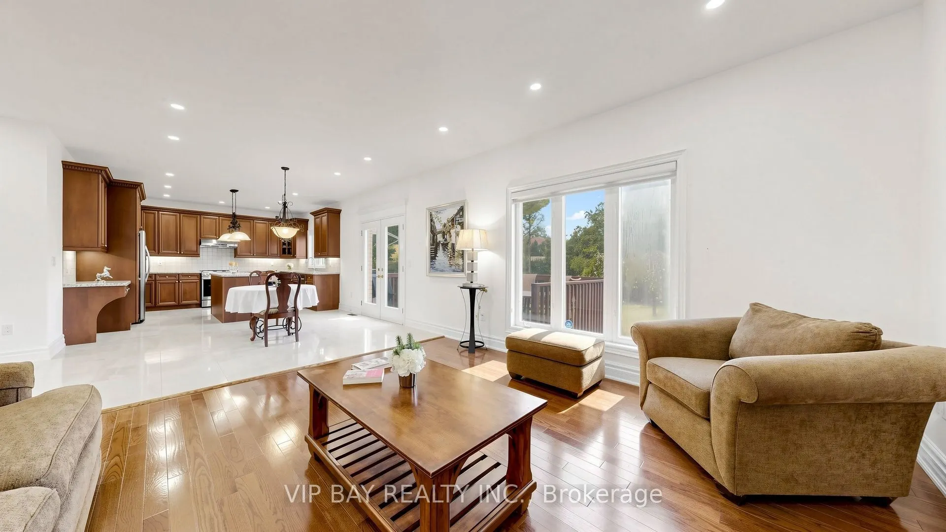 12 Mackay Drive