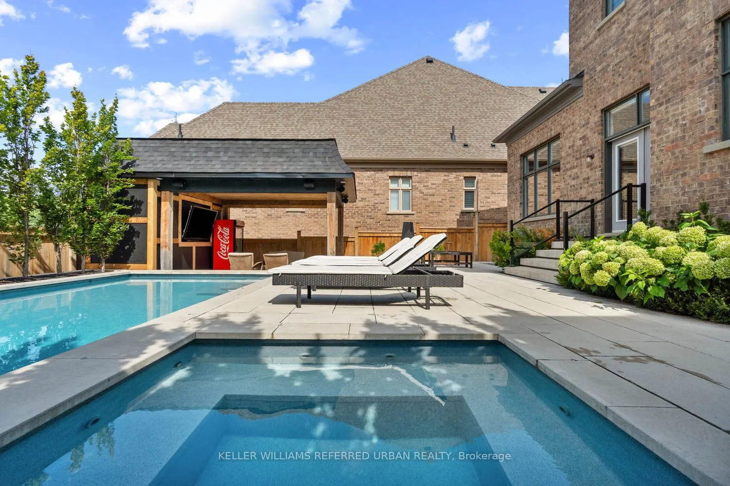 4 Basil Ridge Court