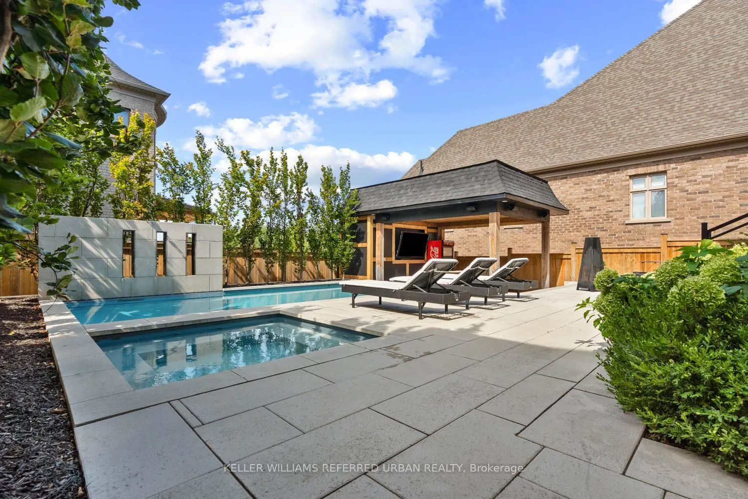 4 Basil Ridge Court