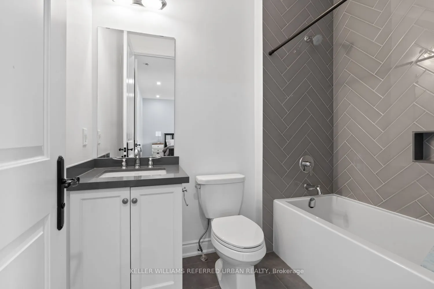 4 Basil Ridge Court