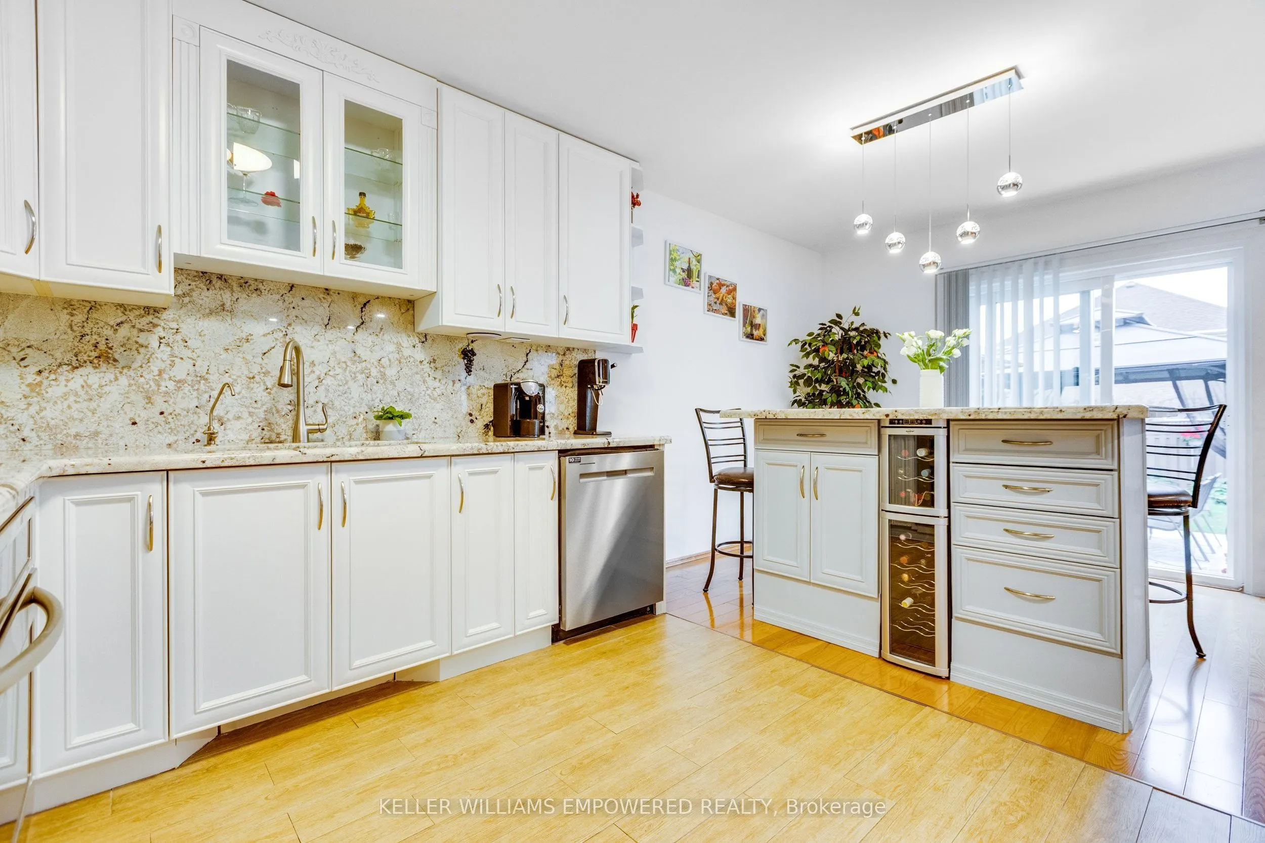 134 Queen Isabella Crescent