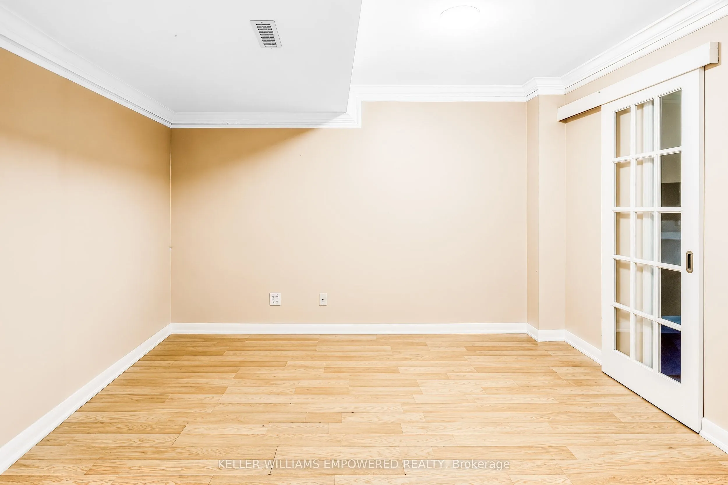 134 Queen Isabella Crescent