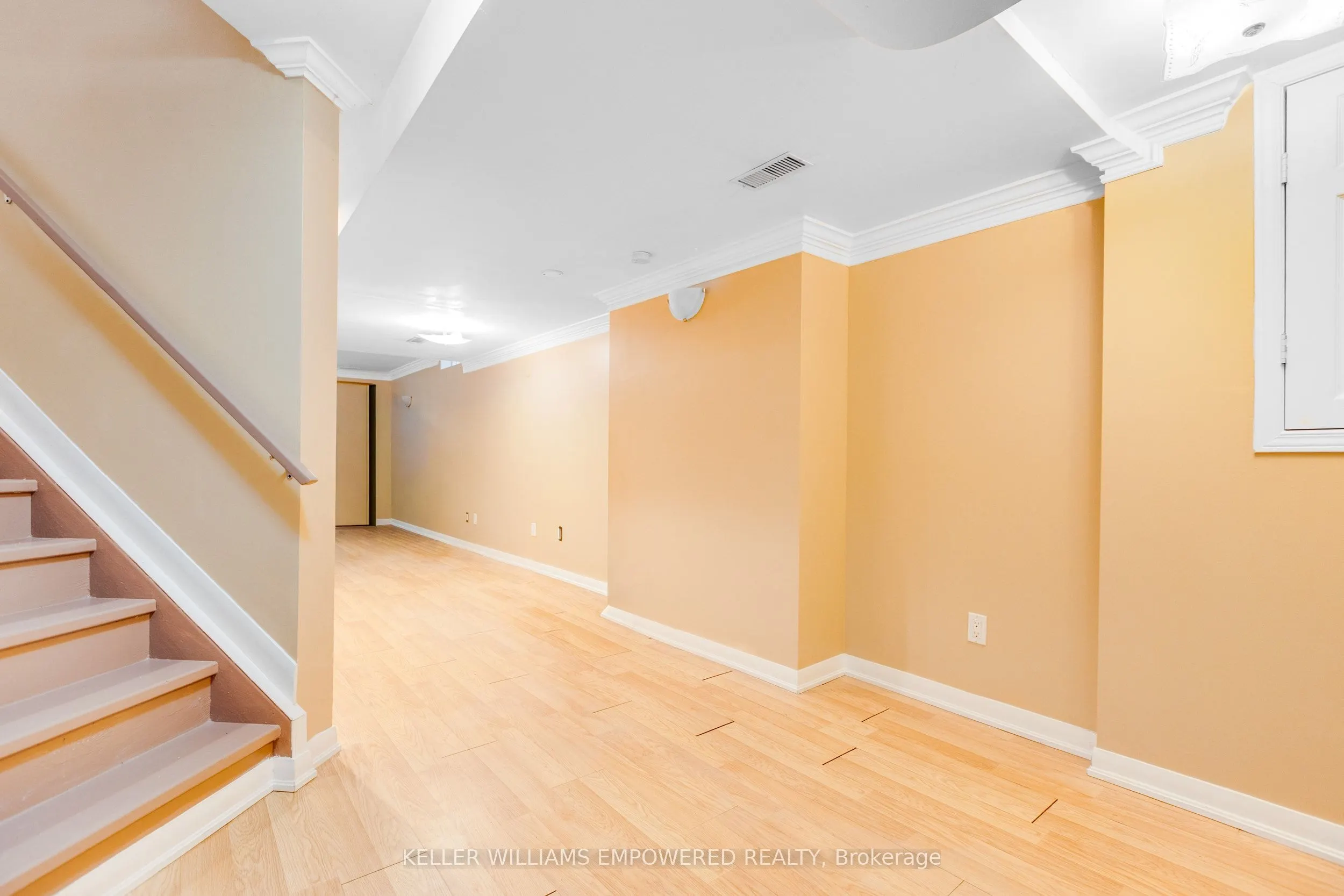 134 Queen Isabella Crescent