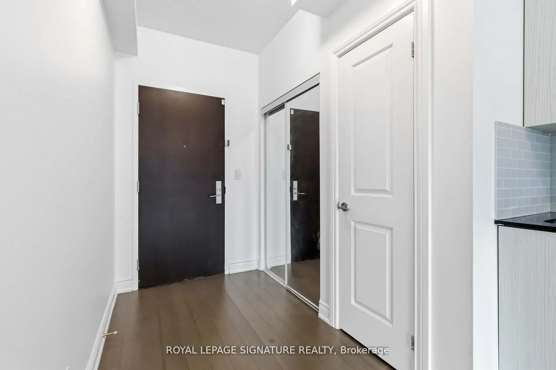 86 Woodbridge Avenue #233