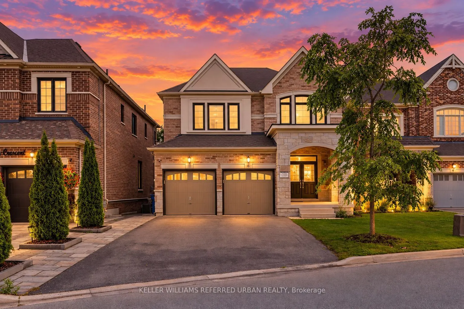 6 Sharonview Crescent
