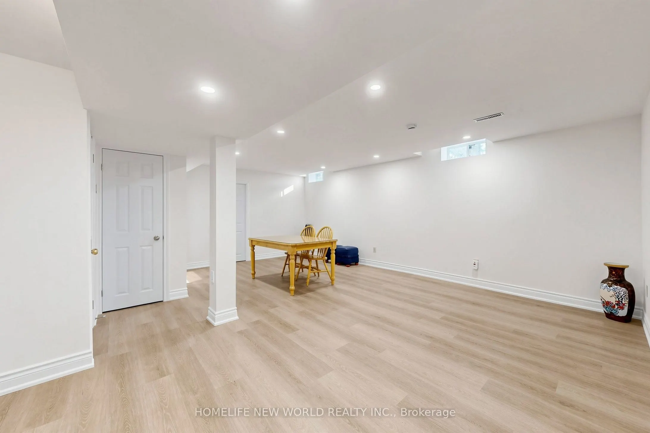 65 Tangmere Crescent