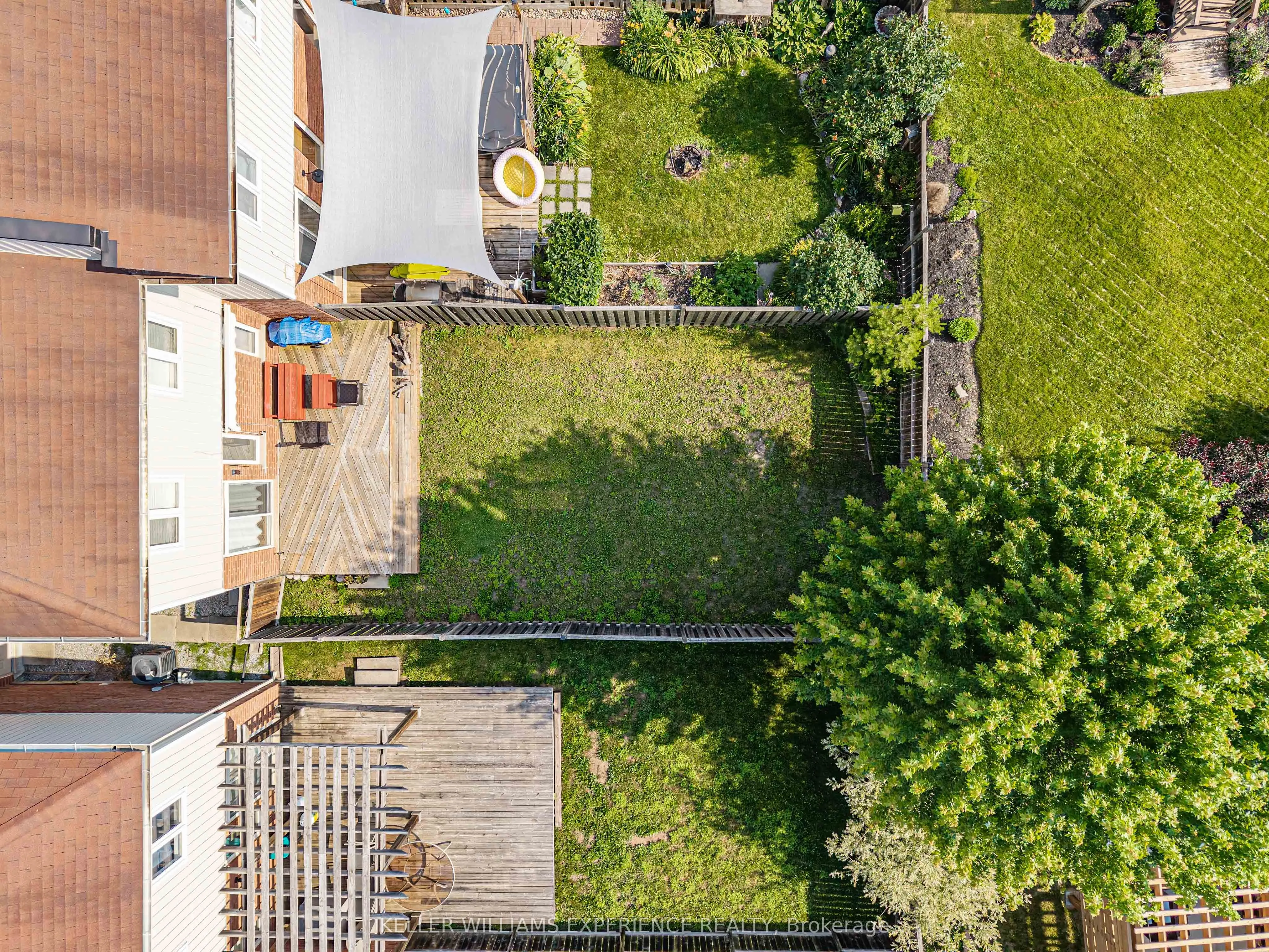 110 COLLIER Crescent