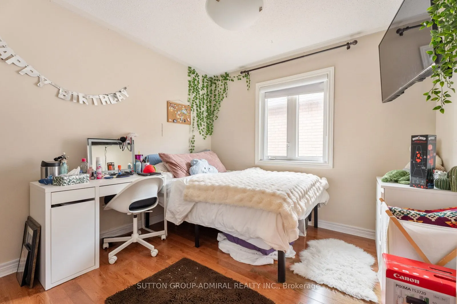 354 Autumn Hill Boulevard
