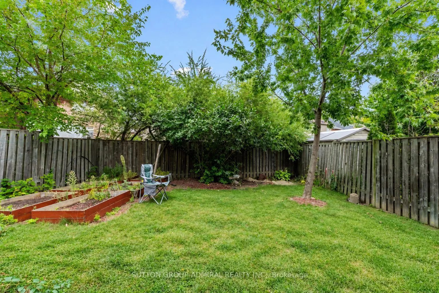 354 Autumn Hill Boulevard