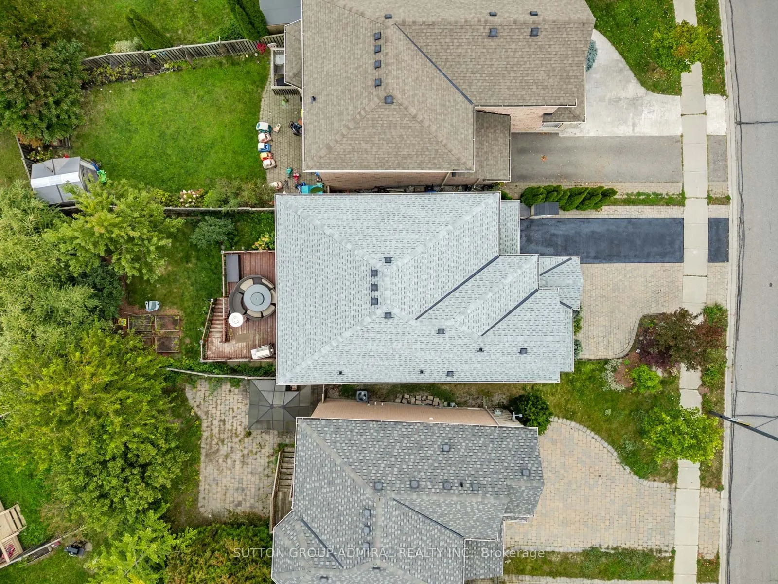 354 Autumn Hill Boulevard