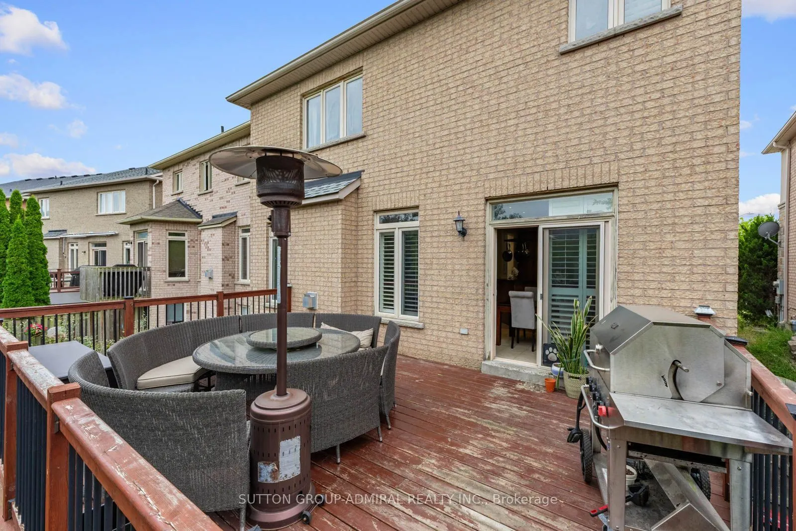354 Autumn Hill Boulevard