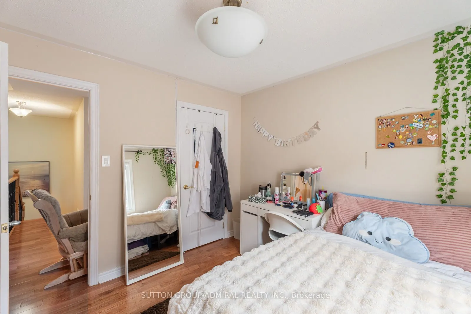354 Autumn Hill Boulevard
