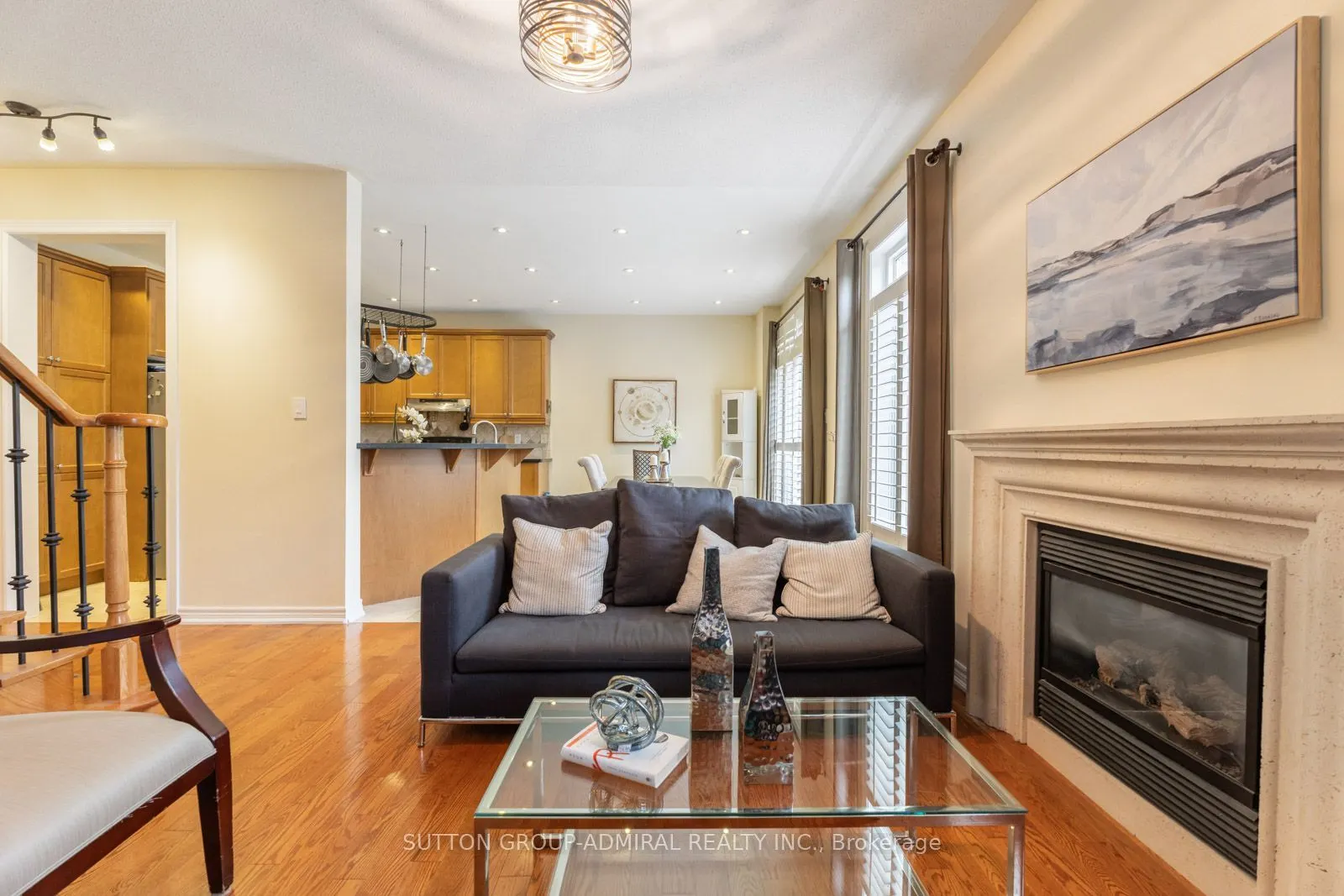 354 Autumn Hill Boulevard