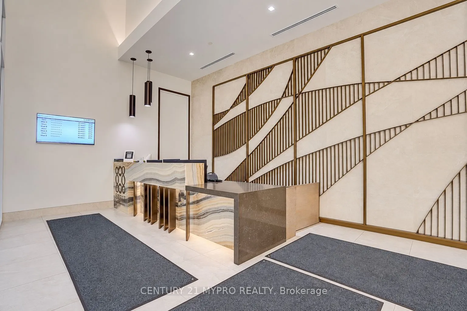 8888 Yonge Street #905