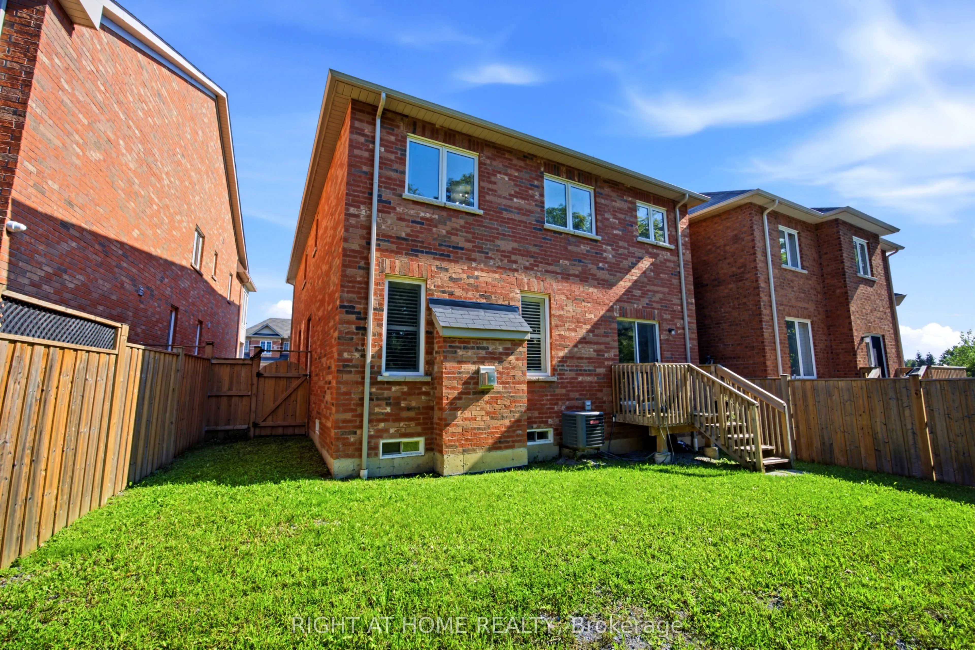 216 Greenwood Road