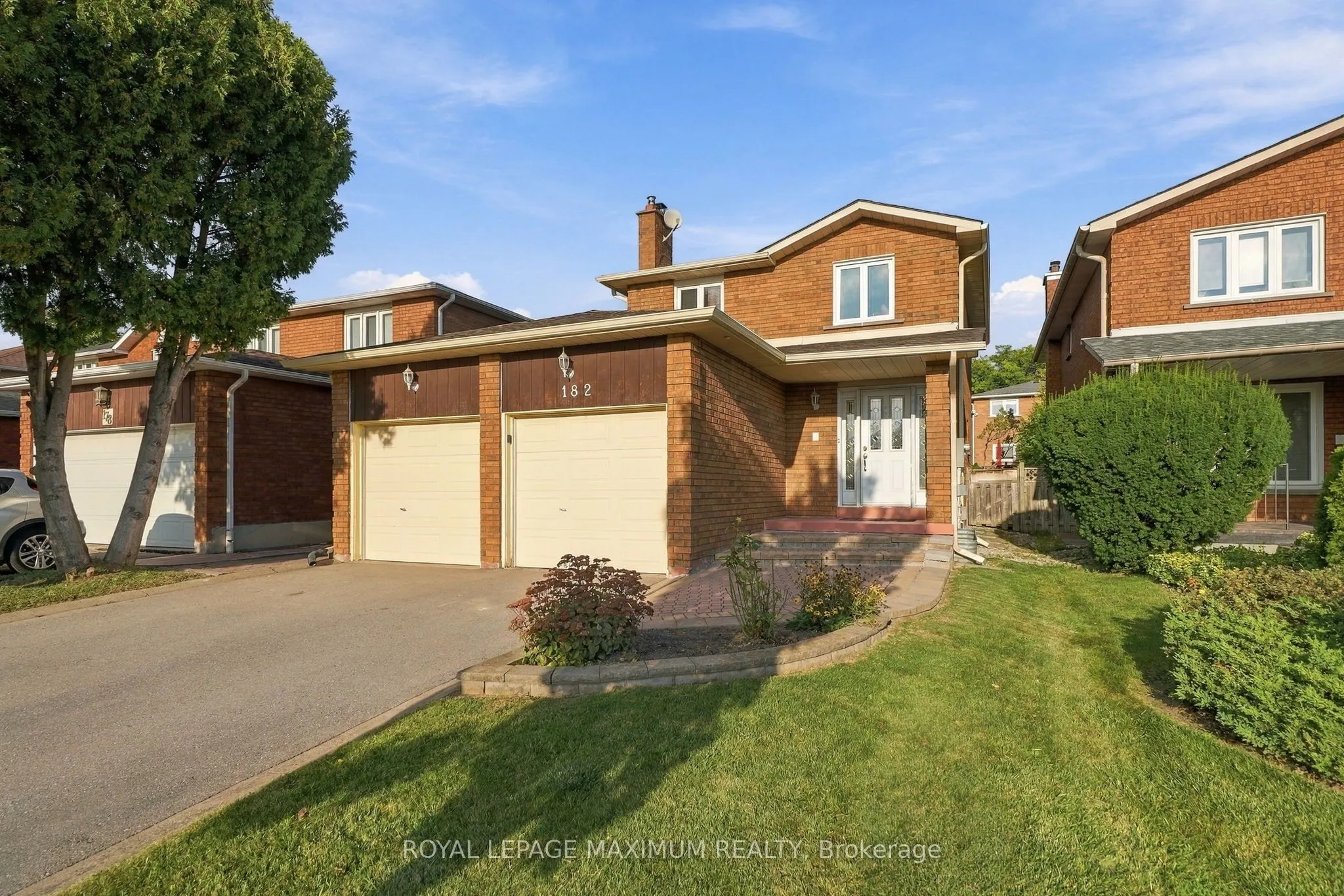 182 Nestor Crescent