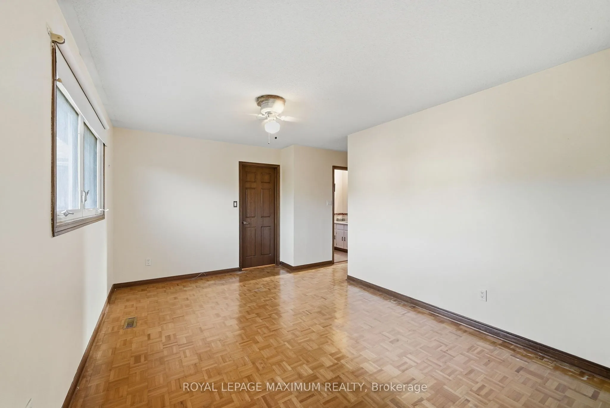 182 Nestor Crescent