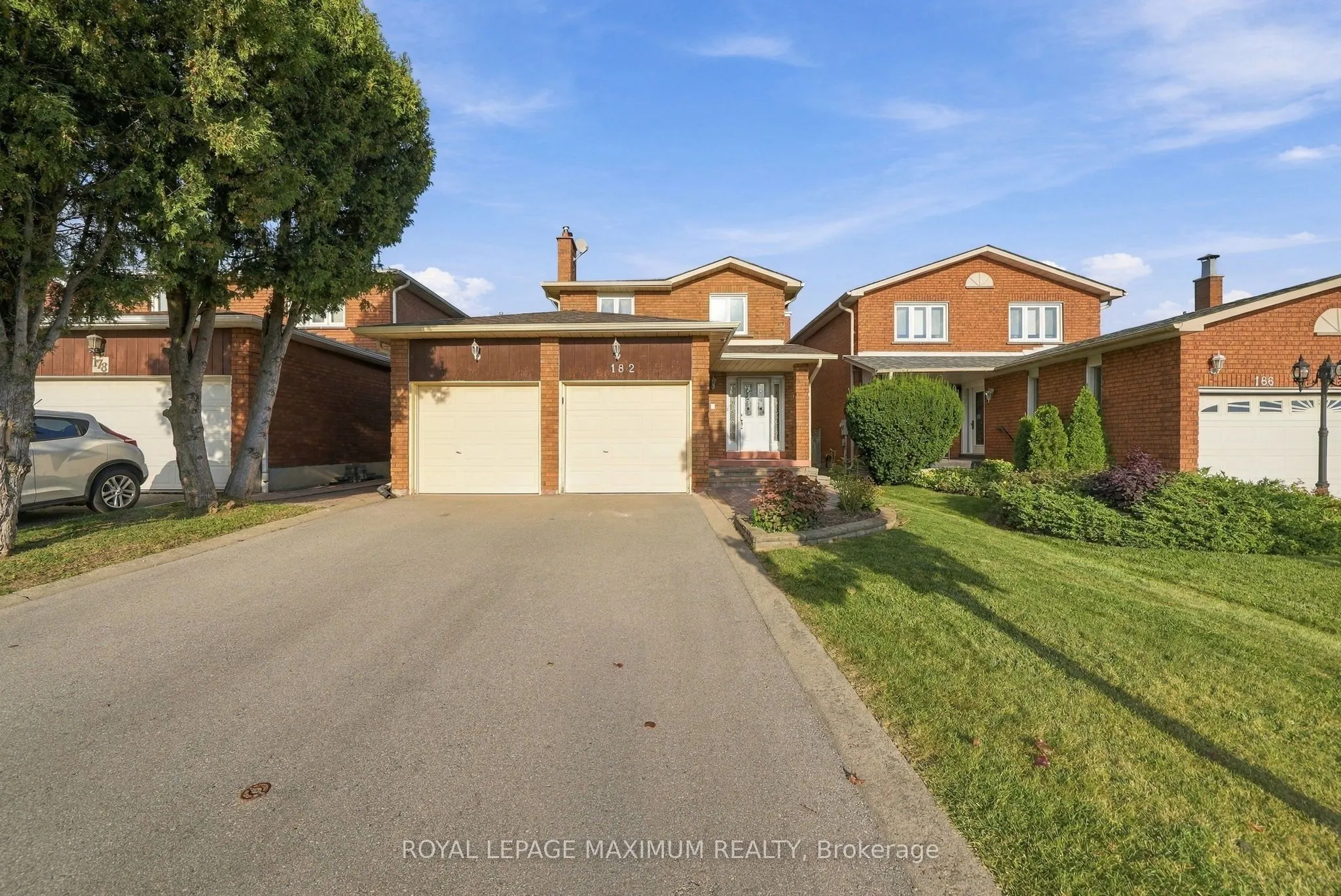 182 Nestor Crescent