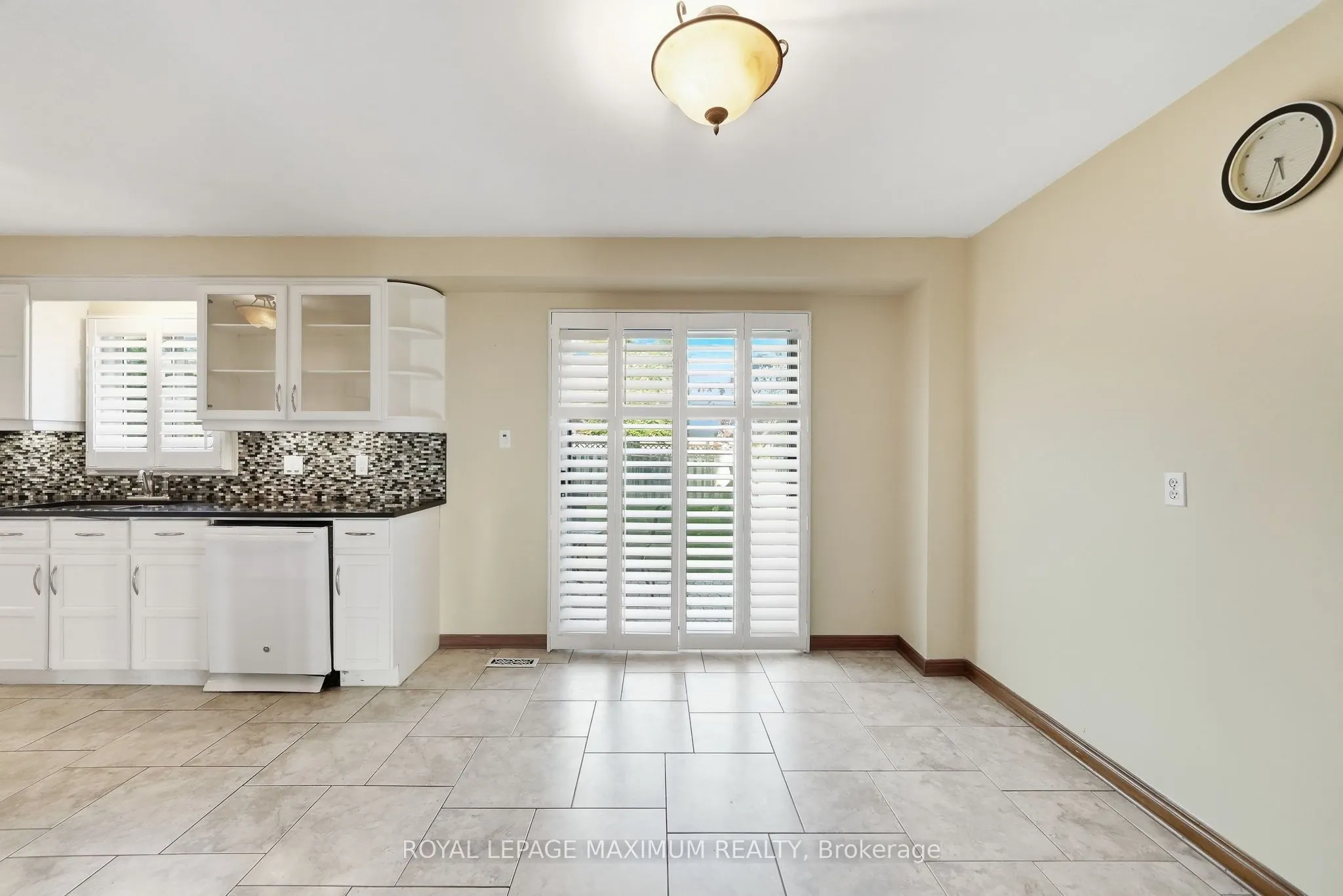 182 Nestor Crescent