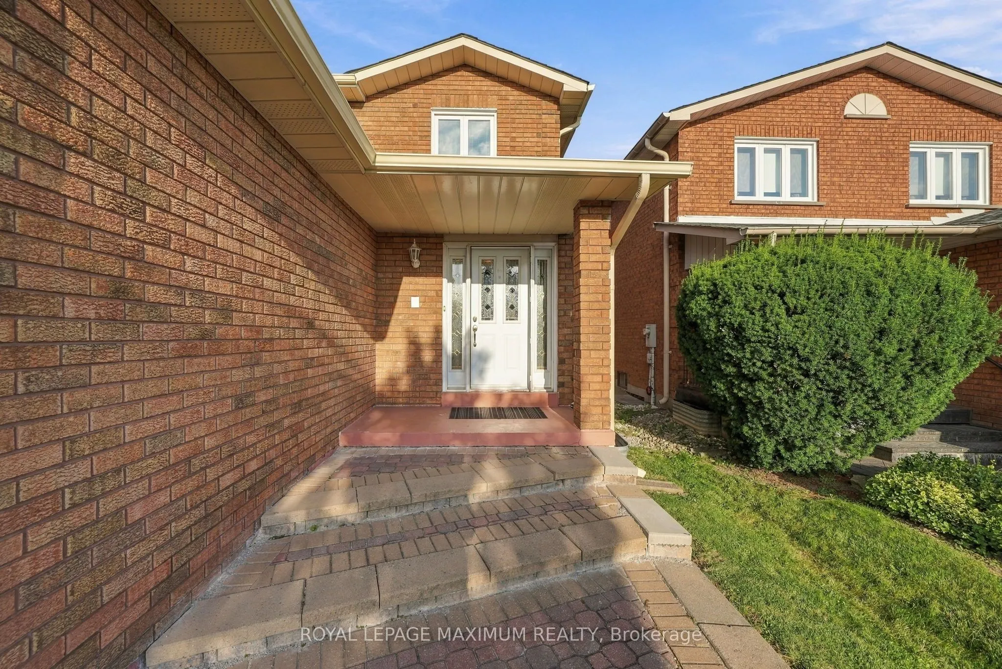 182 Nestor Crescent