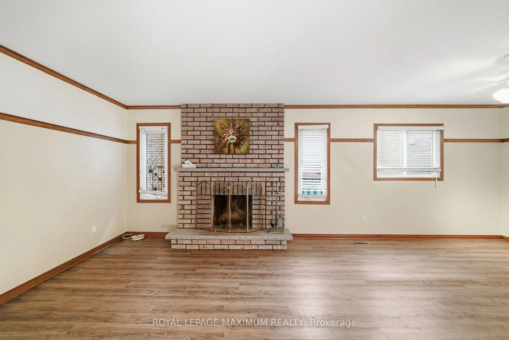 182 Nestor Crescent