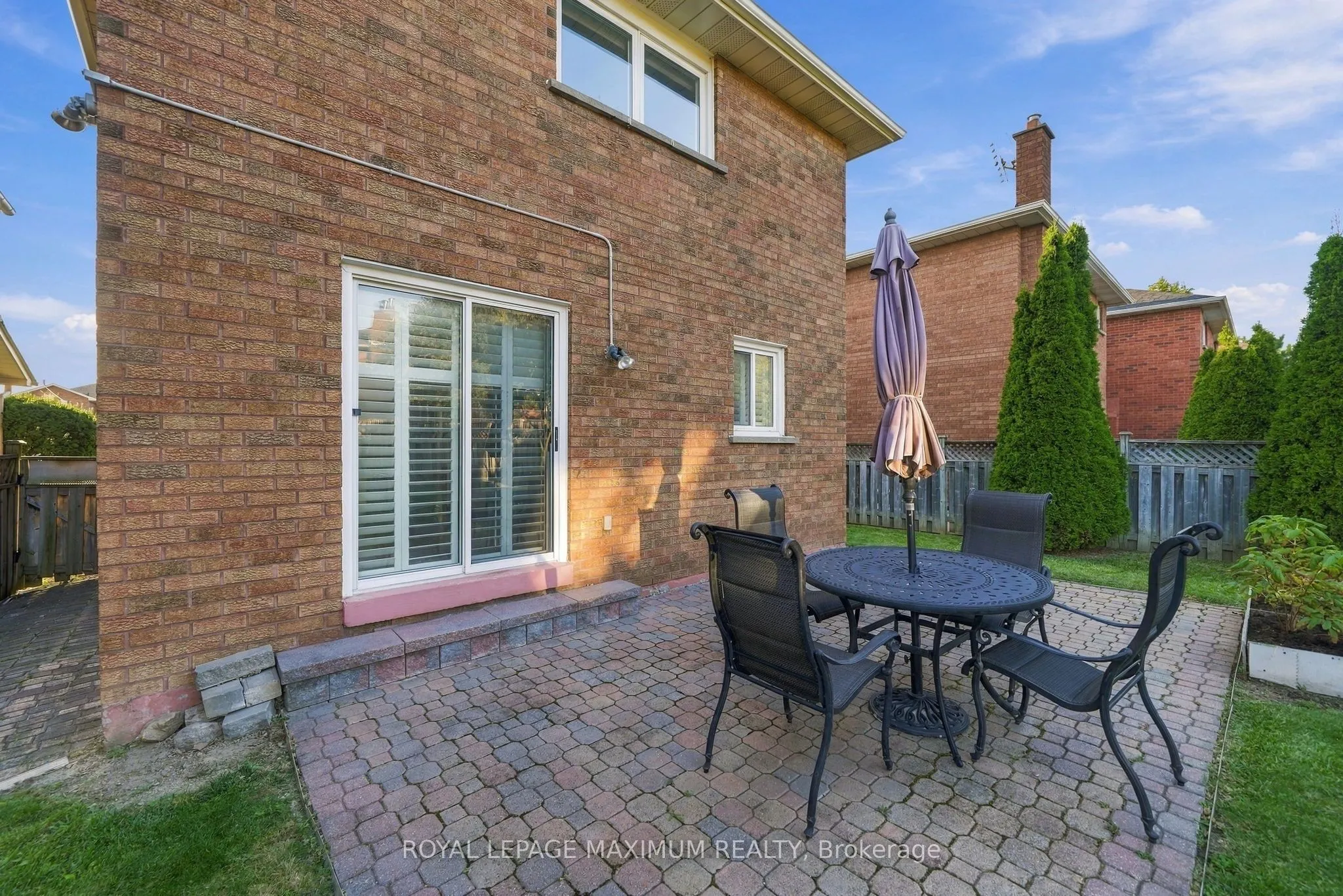 182 Nestor Crescent