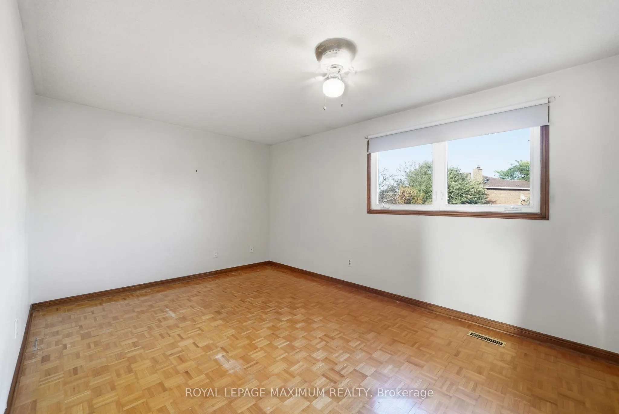 182 Nestor Crescent