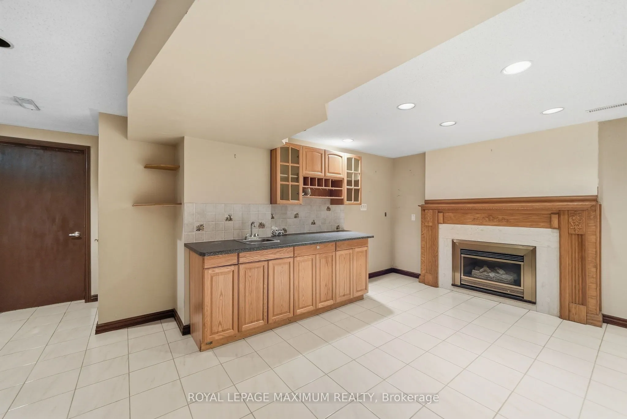 182 Nestor Crescent