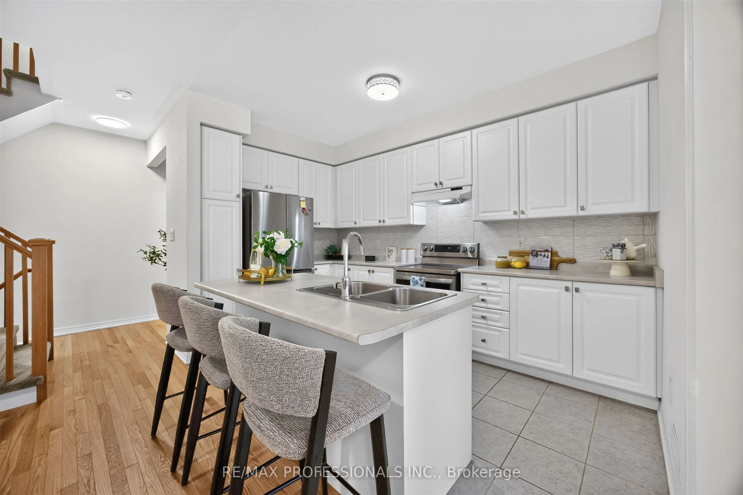 5 Delano Way