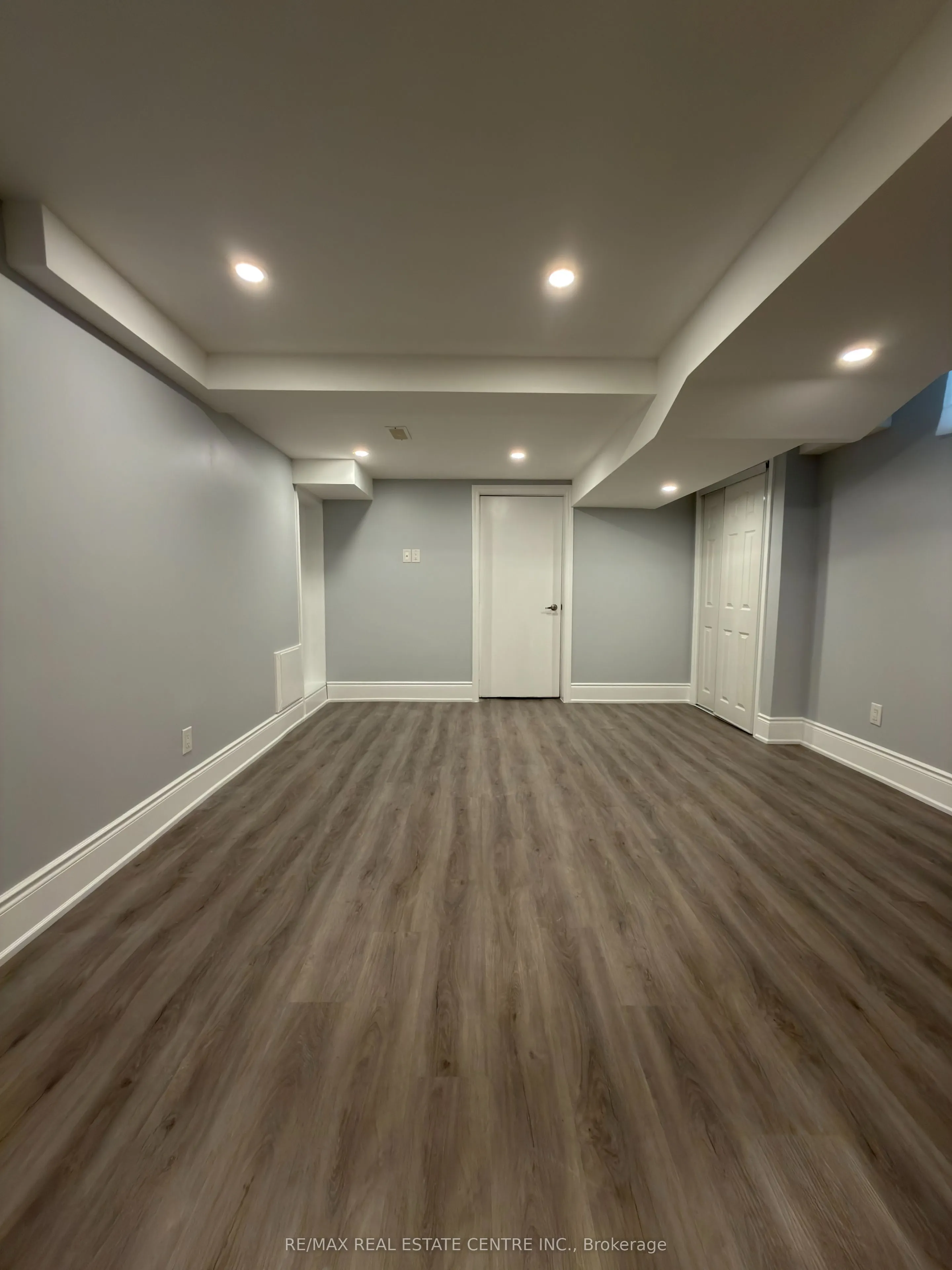 53 Dybal Street #Lower