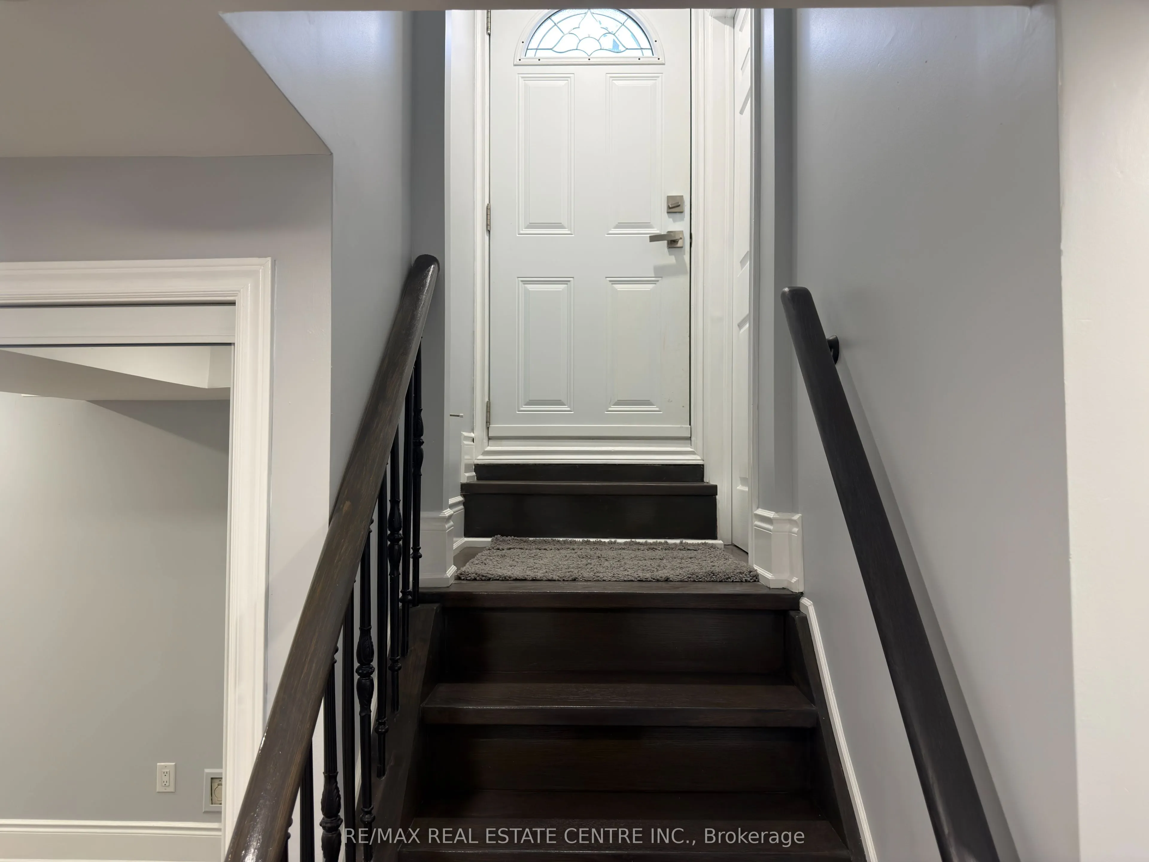 53 Dybal Street #Lower