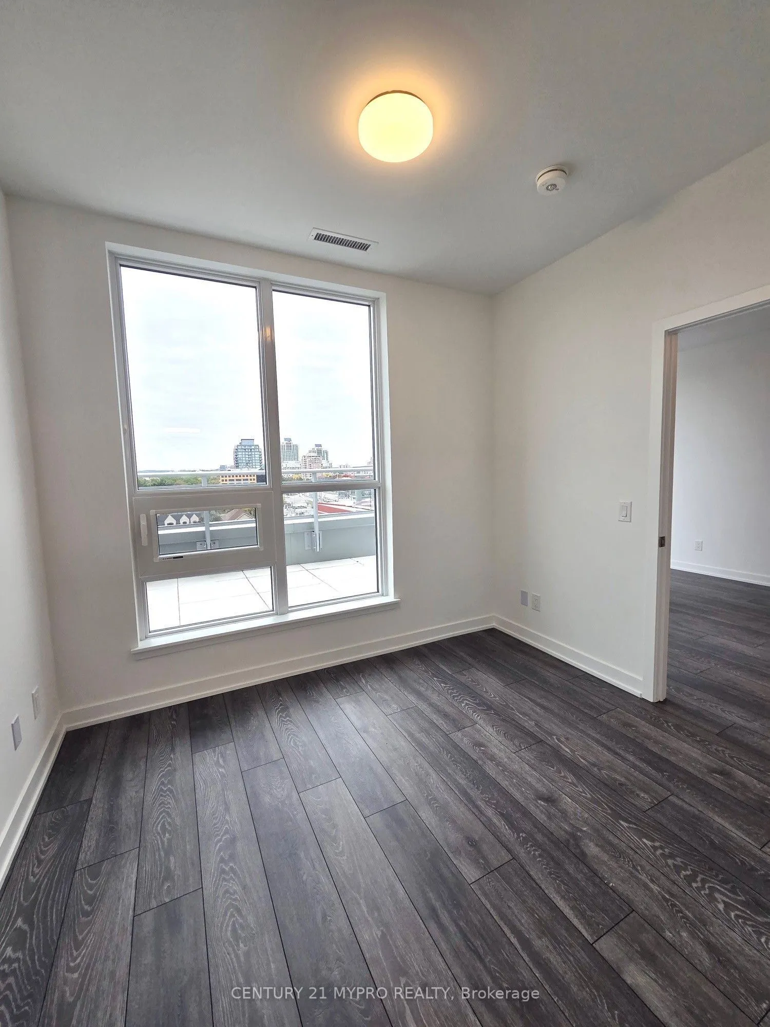 8888 Yonge Street ##717
