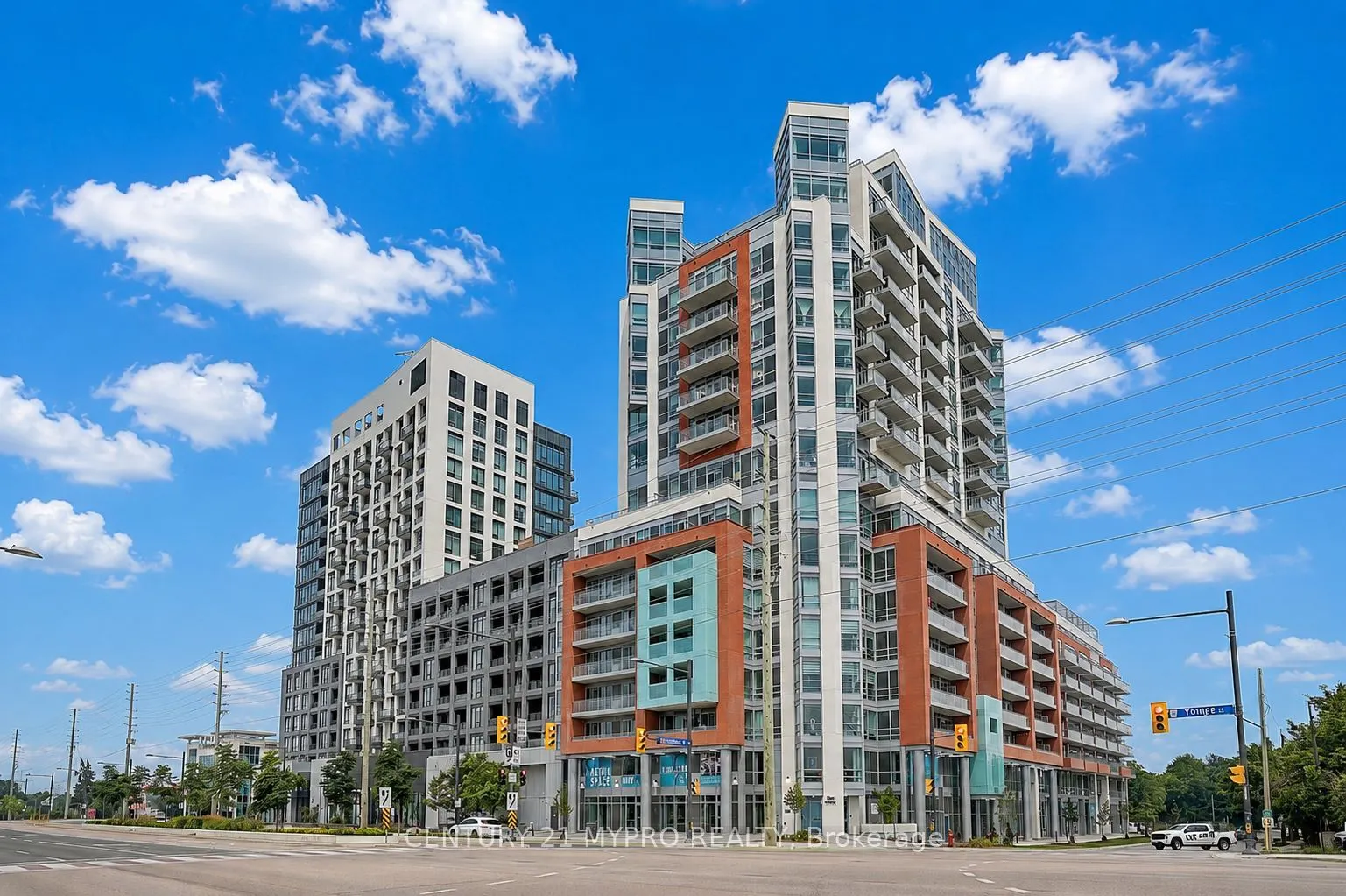 8888 Yonge Street ##717