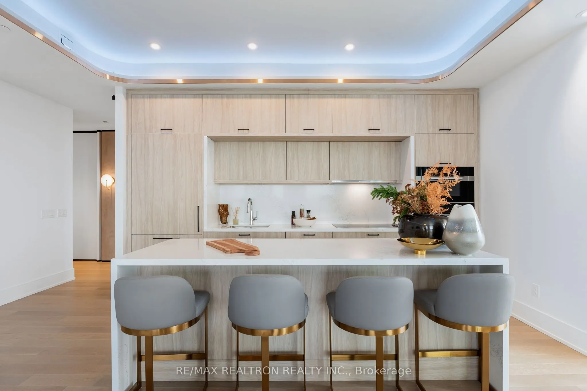399 Royal Orchard Boulevard #418