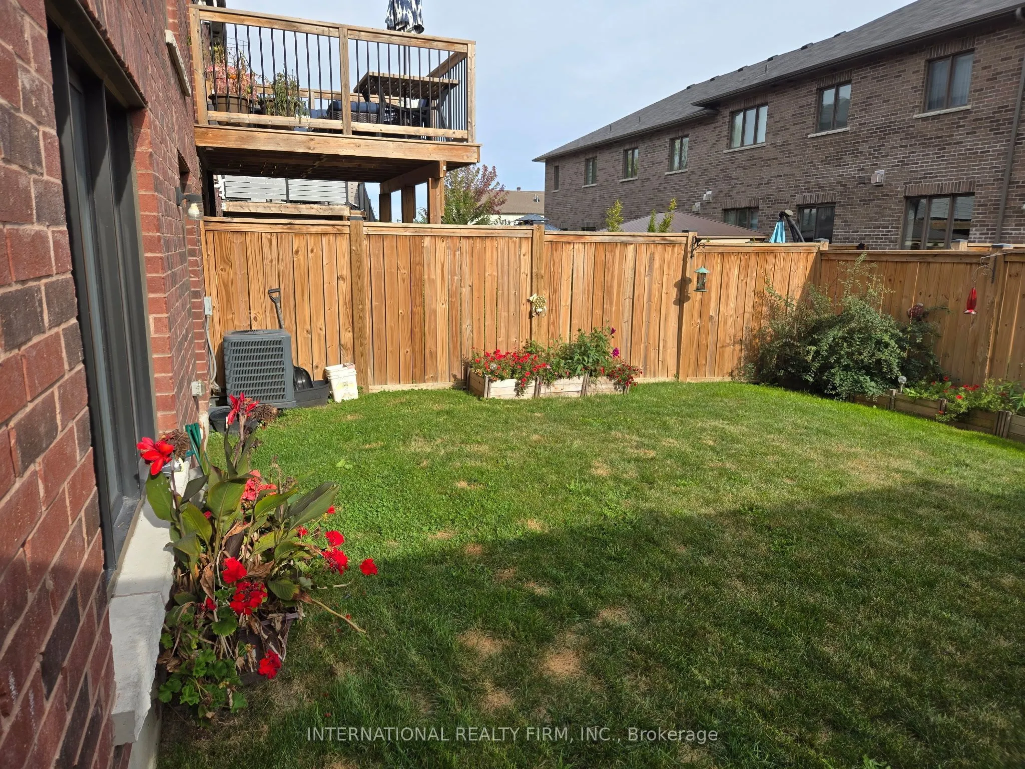 10 Gord Matthews Way